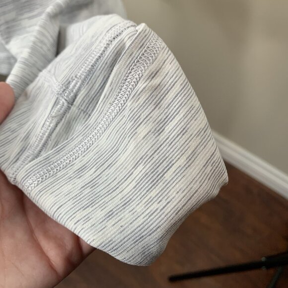 Lululemon Define Jacket Size 2 - Picture 2 of 14